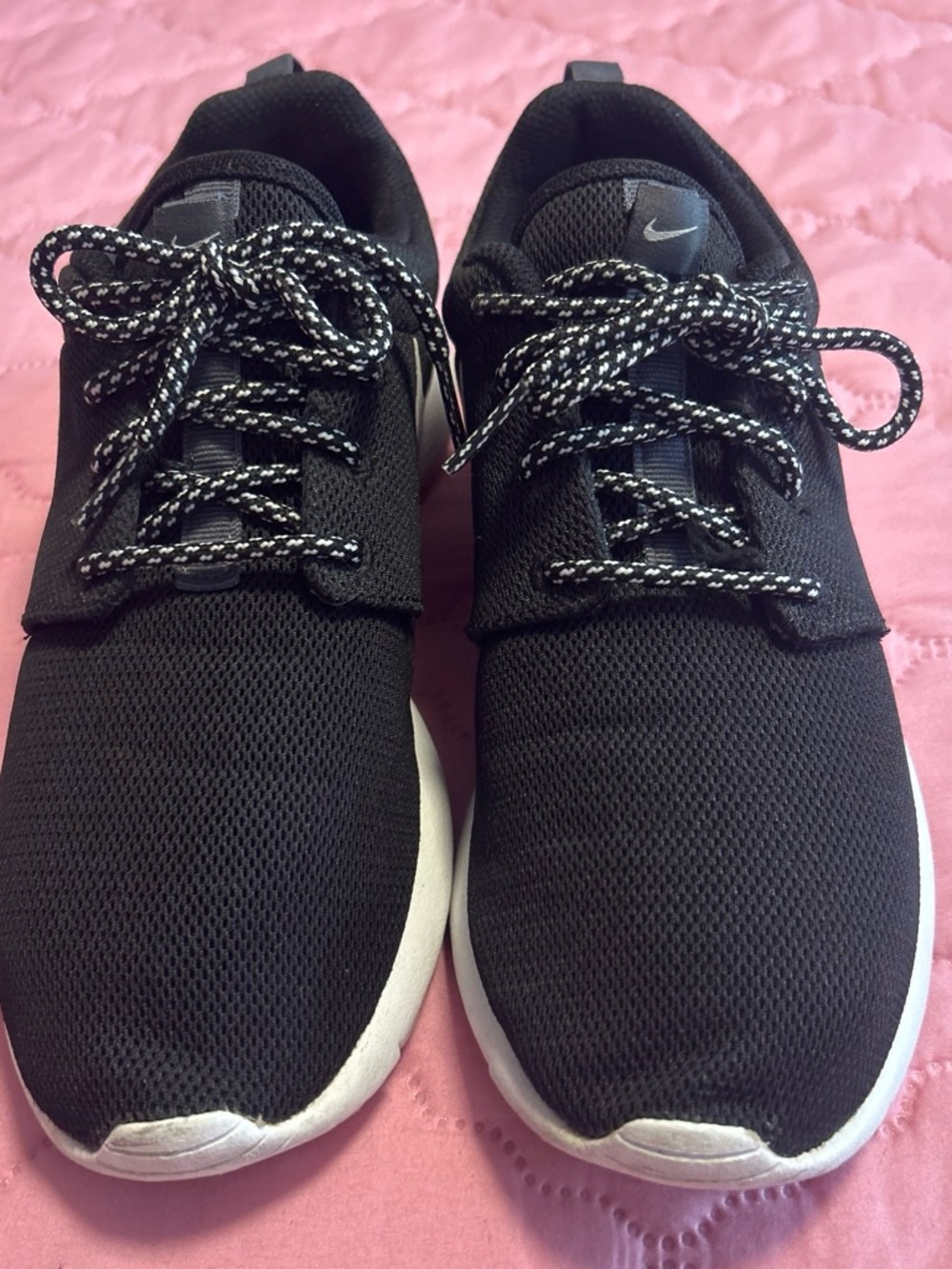 Nike Black and White Mesh Athletic Sneakers